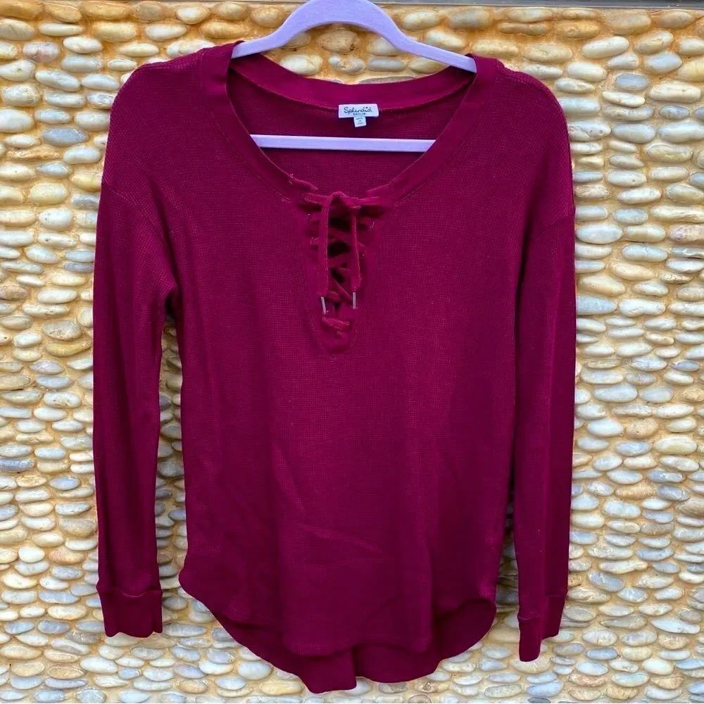 Splendid Waffle Weave Cranberry Lace Up Long Sleeve Top. Size medium. EUC!
